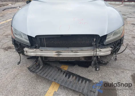 2008 Audi A5 3.2L z USA, uszkodzony, nr VIN WAUDK78TX8A028698